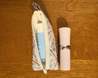 Pochette à baume à lèvres en coton avec porte-clés – Mini porte-monnaie en tissu William Morris à motif de branches de saule