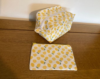 Trousses de toilette et trousses de maquillage sur le thème des fruits. Limonade citrons Trousse à pinceaux, trousse à crayons, trousse de couture. Fait main en tissu de coton.