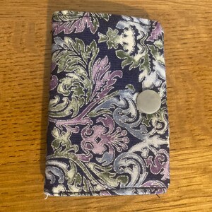 Earring travel case. Jewellery storage wallet handmade in navy and silver fabric. Floral Jewellery organiser. Brooch case. Pins/Needle case