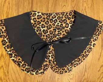 Detachable and reversible frilled leopard print and black collar, Bib. Removable fashion collar. Evening collar, Peter Pan collar.