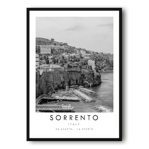 Impression de voyage à Sorrente, affiche en Italie, impression noir et blanc, art mural unique, décoration d'intérieur minimaliste, ville A1/A2/A3/A4/A5