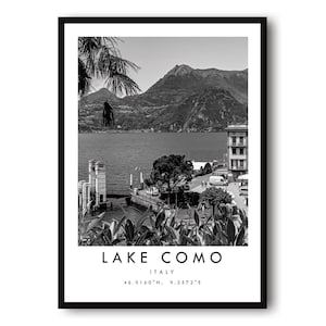 Stampa fotografica del Lago di Como: arte murale minimalista in Italia