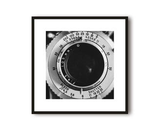 Vintage Camera Lens Art Print: Photographer Gift, Wall Decor