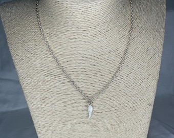 Stainless Steel Angel Wing Necklace: Minimalist Dainty Pendant