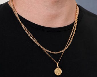 聖クリストファーペンダントネックレス：ゴールドチェーン、名入れタグ
