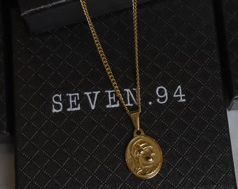 Gold Centurion Necklace for Men – Roman Warrior Pendant, Waterproof Curb Chain, Gift for Him