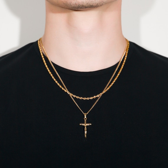 Ciondolo E Collana A Forma Di Croce Con Crocifisso In Oro 18 Carati E Argento 925 Di Tiffany Co