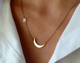 Sterling Silver Crescent Moon Initial Necklace, Custom Gold Moon, Personalized Christmas Gifts Jewelry, Moon Pendant, Moon Jewelry for Women
