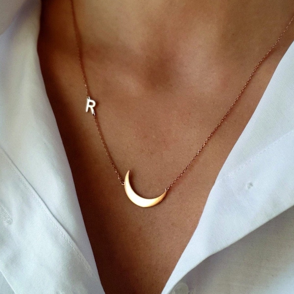 Sterling Silver Crescent Moon Initial Necklace, Custom Gold Moon, Personalized Christmas Gifts Jewelry, Moon Pendant, Moon Jewelry for Women