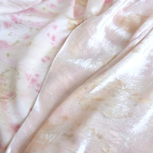 Silk & Silk Velvet Blanket Bedding Throw Blanket Botanical Dyed Pink Charmeuse silk Silk Velvet Custom available Active image 3