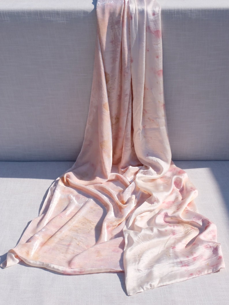 Silk & Silk Velvet Blanket Bedding Throw Blanket Botanical Dyed Pink Charmeuse silk Silk Velvet Custom available Active image 4