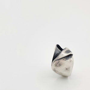 Vintage modernist ring, oxidized jewelry ring, minimalistic silver ring, unique handmade jewelry, birthday gift for best friend female, art image 8