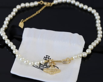 Vivienne Westwood Gold Lucrece Pearl Pin Necklace - Etsy