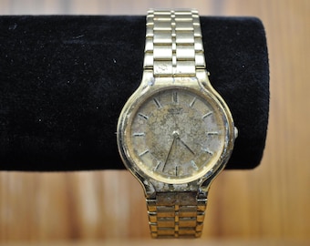 Vintage SEIKO Gold Tone Digital Quartz Watch With Original  display picture 3
