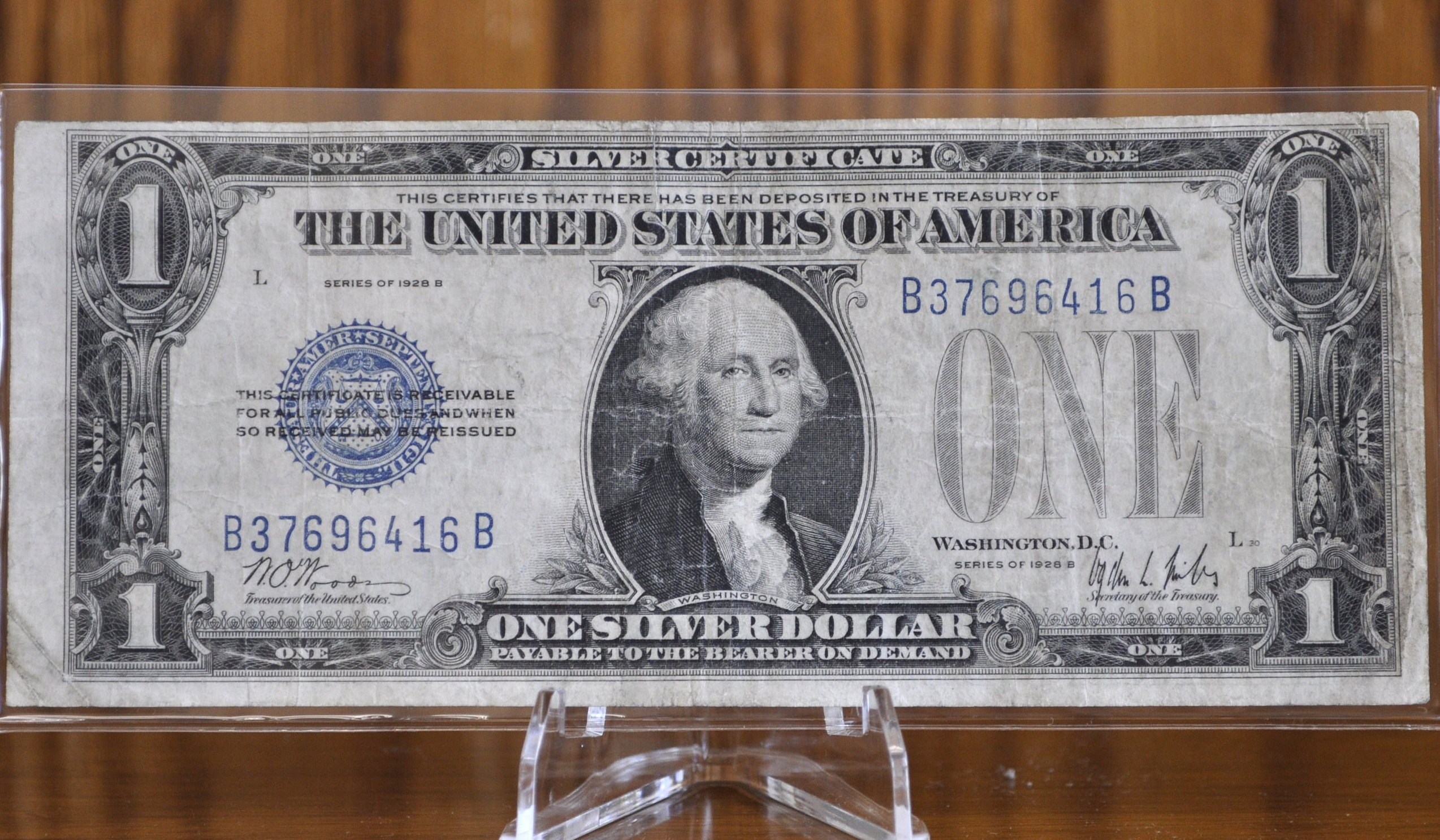 Silver Certificates (1928-1957) - U.S.A. 1 DOLLAR 1935C FINE NO p.h. !