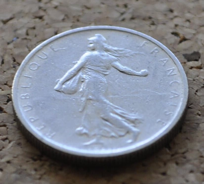 Vintage France 1/2 Franc Coin (1960s-1990s) - Half Franc Coin France - Olive Branch Design - Numismatic Collectible