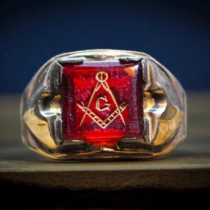 Antique 10 Karat Gold Filled Masonic Ruby Ring - Size 11.5 - Stamped and Tested 10Kt Gold Filled - Freemason Jewelry - Masonic Signet Ring