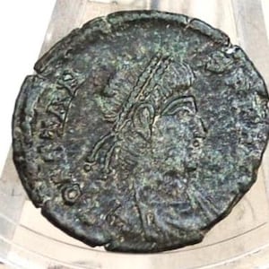 364-378 AD Emperor Valens Ancient Roman Coin - Ancient Coins - Great Condition -