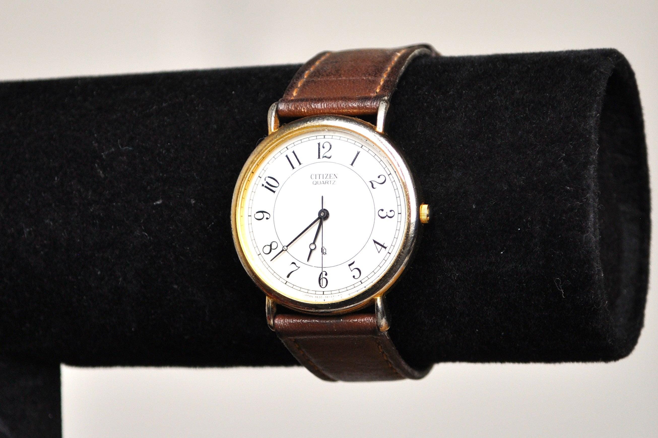 Vintage Citizen Quartz Leather Gold Tone Watch - Citizen Quartz