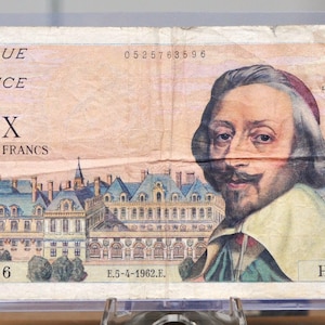 1962 Bank of France 10 Nouveaux Franc Note - Rarer New Franc Issue - 5-4-1962 - 1962 Banque de France Dix Ten New Francs Note - P#142a