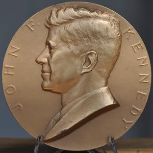 John F Kennedy Inauguration Commemorative Medal - JFK Inaugural President Speech Medal