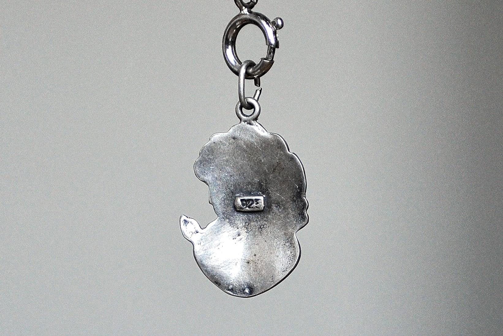 Pendentif camée antique Art nouveau en argent doré et