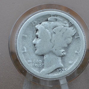 Lot of 10 Mercury Dimes - 1916 - 1945 - Silver Dime - 1910's, 1920's, 1930's or 1940's - PDS - Mercury Silver Dimes