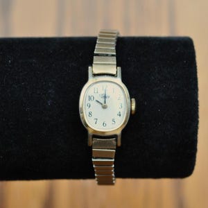 Vintage Timex Classic Gold-Tone Windup Watches - Do Not Work - Expandable Bands, Choice of Design - Cool Timex Gold Manual Ladies Watch