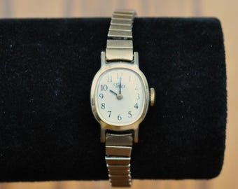 Vintage Timex Classic Gold-Tone Windup Watches - Do Not Work - Expandable Bands, Choice of Design - Cool Timex Gold Manual Ladies Watch