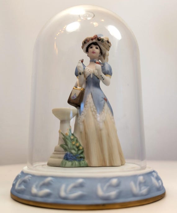 1998 Avon Mrs. Albee Award MINI Porcelain Figurine - 3.25