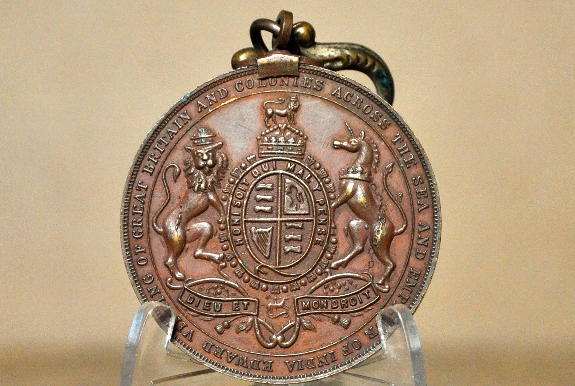 1902年 エドワード7世とアレクサンドラ王妃の戴冠式記念メダル - 1902