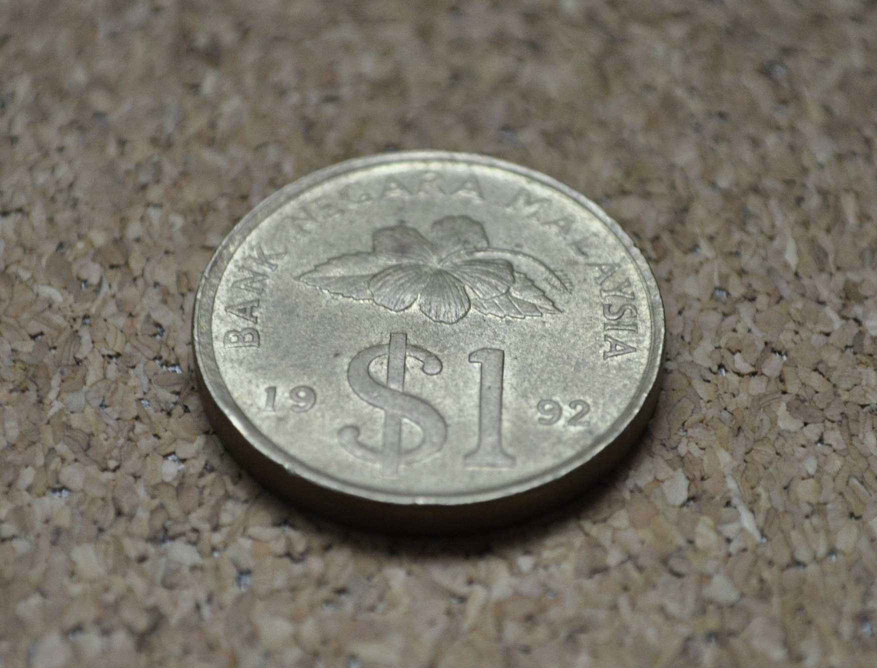 1992 Malaysia 1 Ringgit Coin - Good Condition