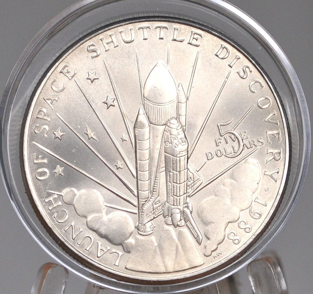 1988 Space Shuttle Discovery 5 Commemorative Coin - Republic of the ...