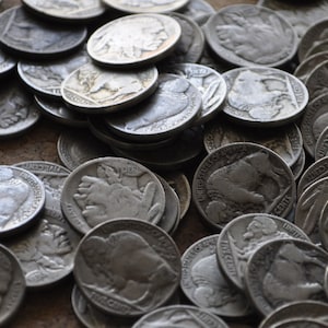 Lot of 10, 20, 30 / Roll of 40 Buffalo Nickels  - 1913 to 1939 - US Vintage US Coins - Avg Circulation - All Readable Dates - 1920&#39;s, 1930&#39;s
