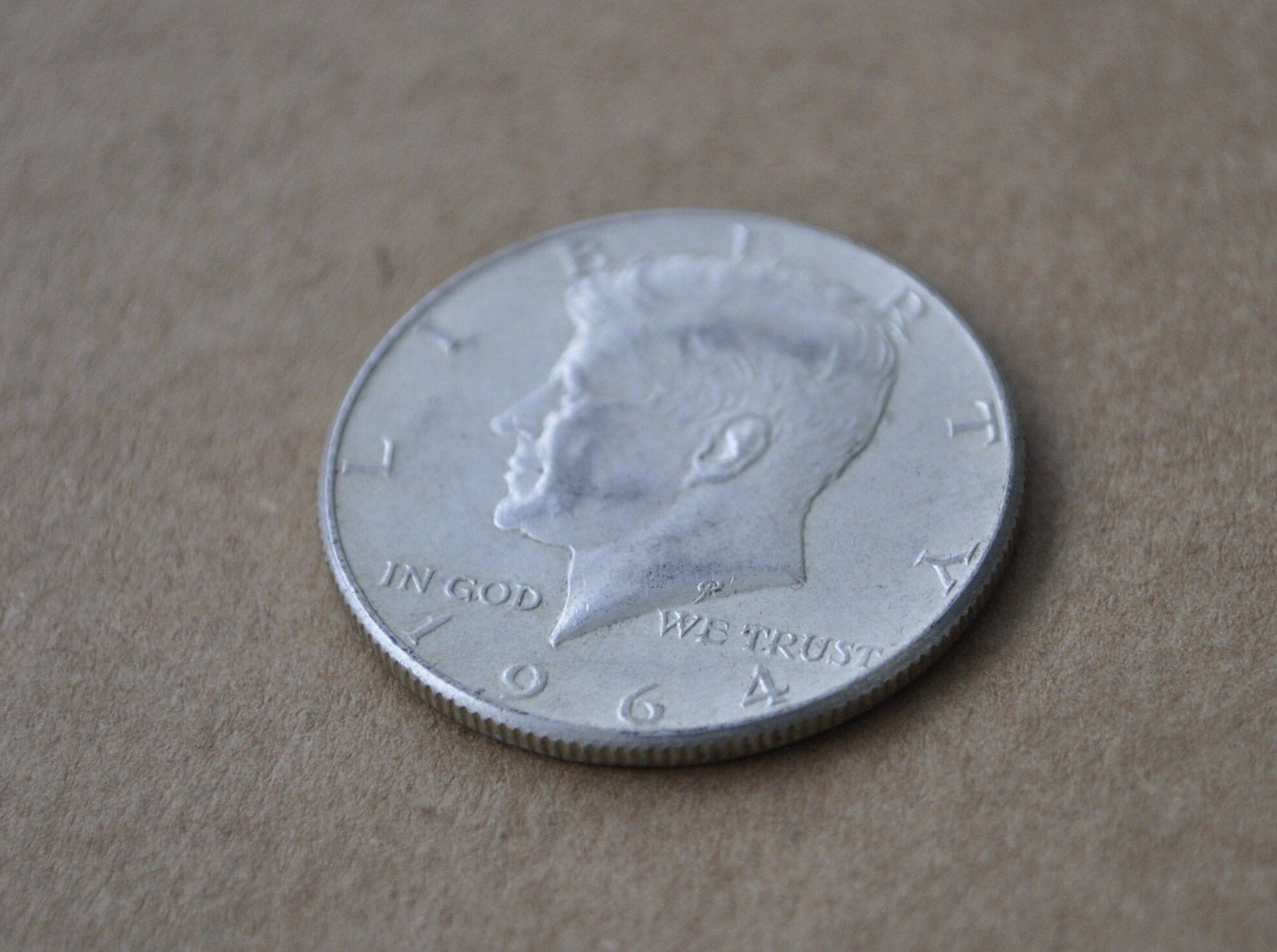 [M-17] FUNNY / 1964 HALF DOLLAR JFK コンチョ $1 Face 90% Silver 1964 JFK Half Dollars Brilliant