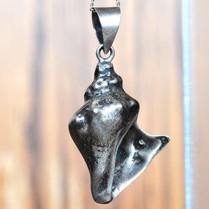 Beautiful Vintage Sterling Silver Seashell Pendent- Vintage 925 Silver Sea Shell Necklace Pendent - Lovely Piece, Nautical Jewelry