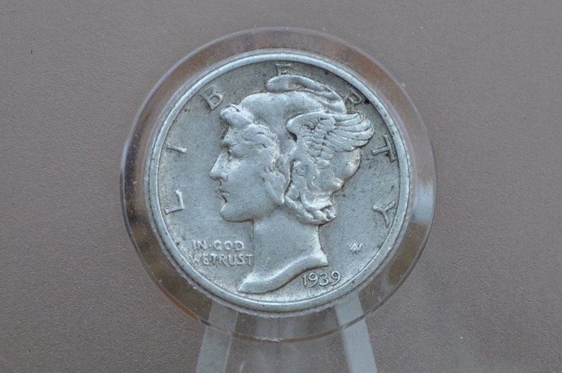 Lot of 10 Mercury Dimes - 1916 - 1945 - Silver Dime - 1910's, 1920's, 1930's or 1940's - PDS - Mercury Silver Dimes