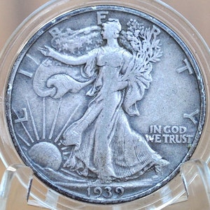 ウォーキングリバティ ハーフダラー銀貨 1939年 ウォーキング リバティ ハーフ ダラー: 歴史、価値、重要な日付