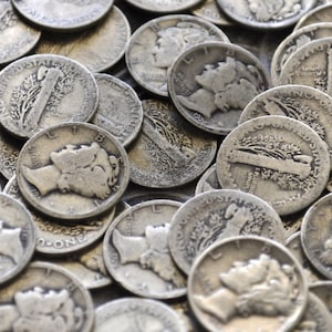 Lot of 10 Mercury Dimes - 1916 - 1945 - Silver Dime - 1910's, 1920's, 1930's or 1940's - PDS - Mercury Silver Dimes