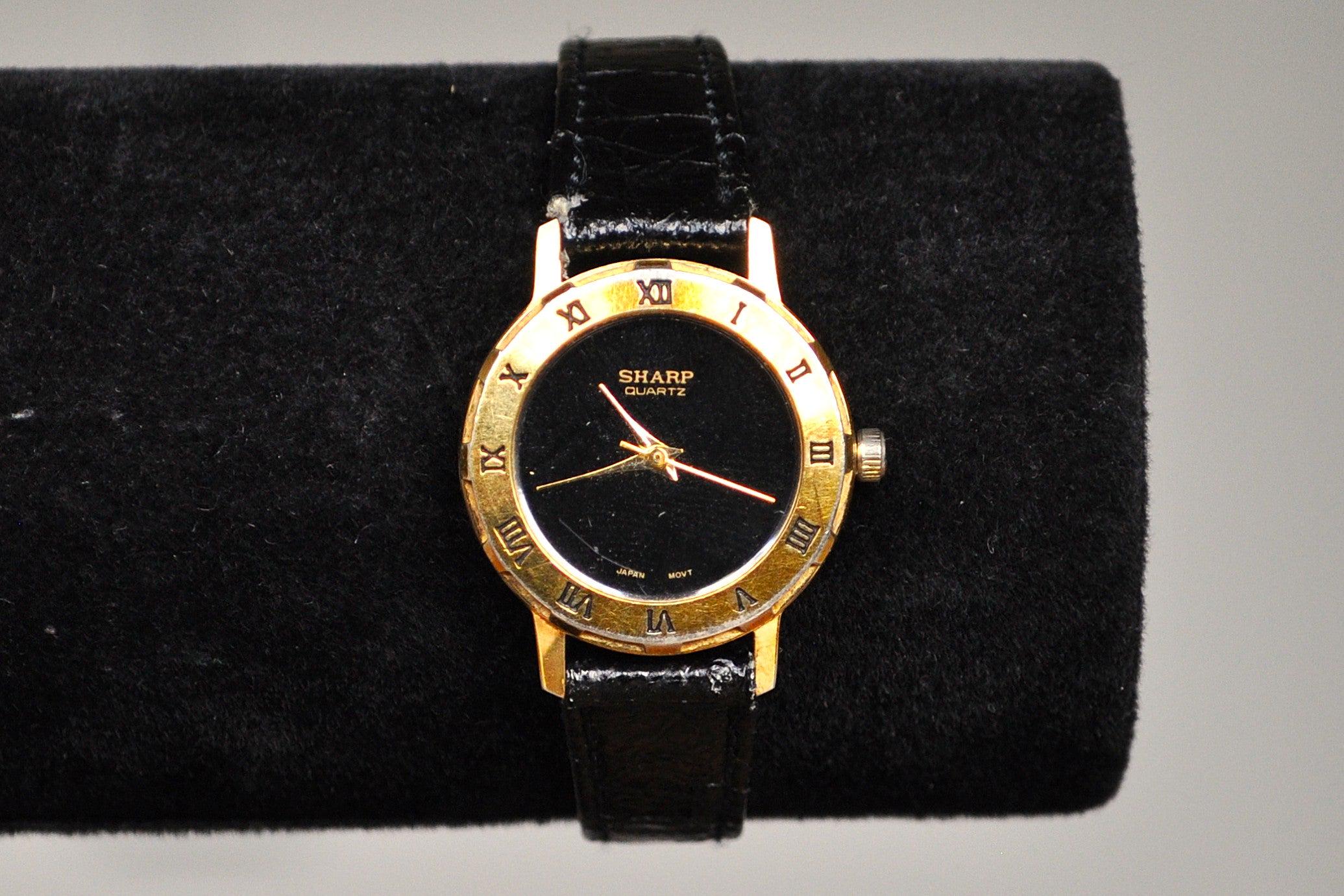Glänzende Edelstahl Gold Tone Sharp Quarzuhr - Schwarze Echtleder Uhr - Funktioniert!