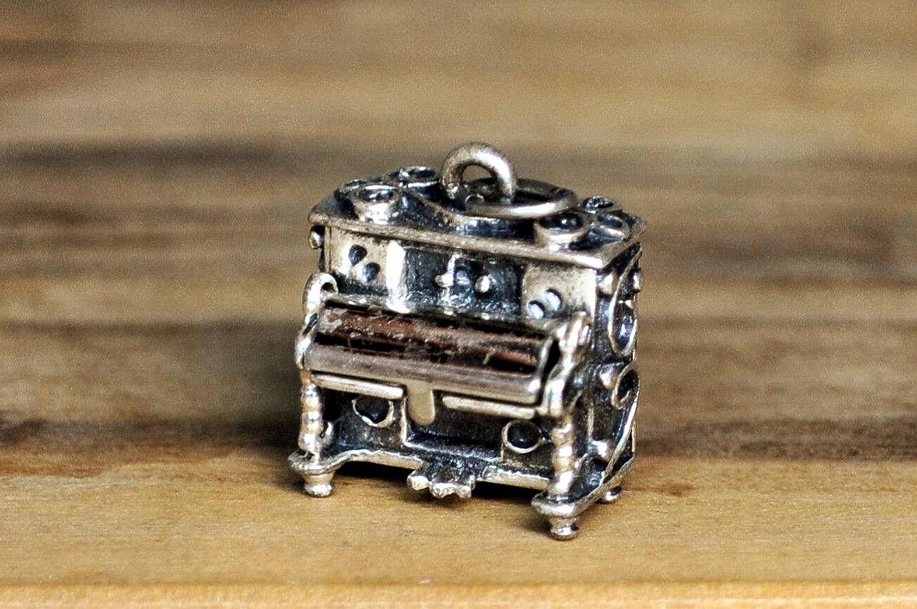 Pendentif Vintage Beaucraft Argent 925 - Calèche Ancienne - Réf PT21469