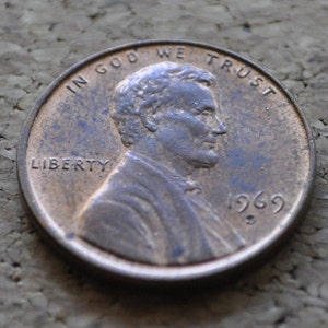 1969 S Memorial Penny - XF-AU (Extremely Fine to About Uncirculated) Condition - Collectible Coin - San Francisco Mint Lincoln Cent 1969 S