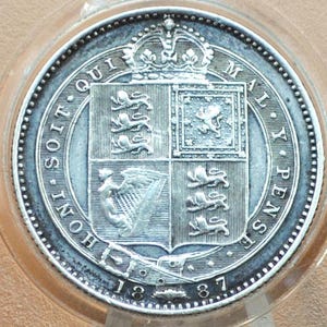 1887 Great Britain Silver 1 Shilling UK One Shilling 1887 - XF+ Grade / Condition - Queen Victoria - Old Silver Shilling