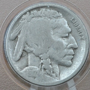 1917-D Buffalo Nickel - 3 1/2 Leg Variety - VG+ Grade / Condition - Semi-Key Date & Rare Variety - 1917 D Indian Head Nickel 1917 D 3 Leg