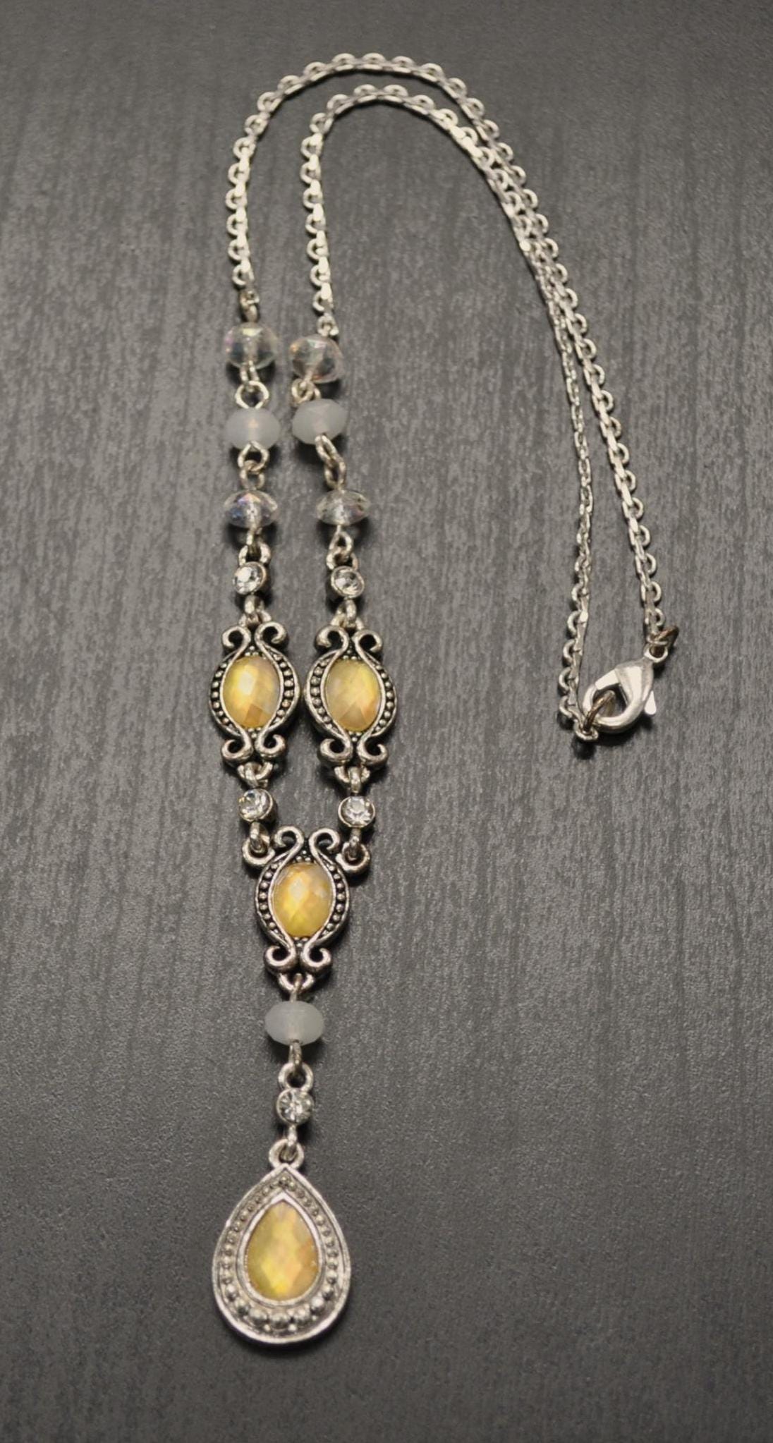 Vintage Avon Silver-toned Goddess Teardrop Lariat Y Drop Necklace