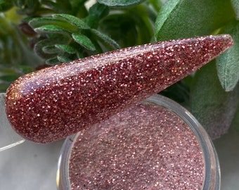 Delicate Rose Gold Nail Dip Powder