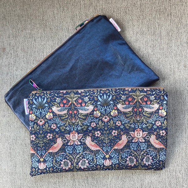 Ztudio Zsa Zsa William Morris "Strawberry Thief" zippered pouch/knitting project bag w/navy metallic denim & ombre zipper