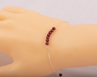 Sterling Silver Natural Garnet Bracelet/January Birthstone Bracelet/Healing Crystal Bracelet/Garnet Gemstone Bracelet/Gemstone Bar Bracelet
