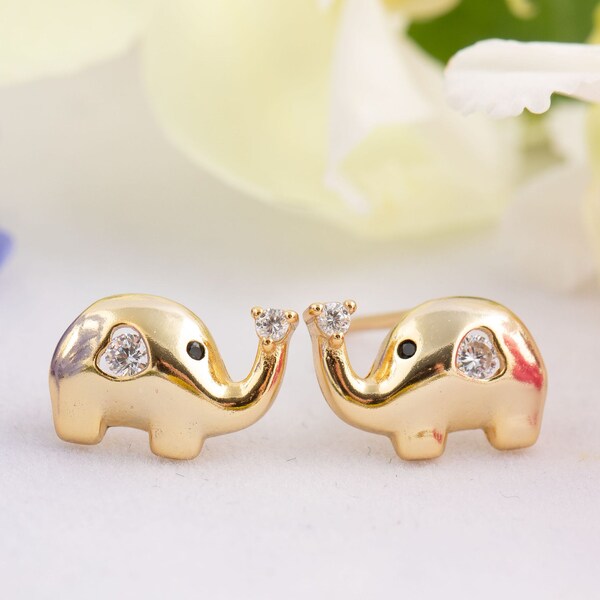 ELEPHANT SHAPED EARRING