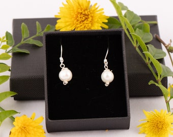 Sterling Silver Akoya Pearl Earrings/Akoya Pearl Earrings/Dainty Pearl Earrings/Pearl Drop Earring/Pearl Earrings/June Birthstone Earrings